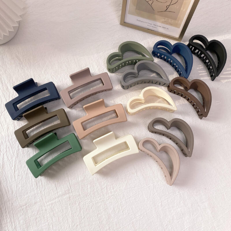 Heart hairpin matte hair clip updo hair clip Heart Ivory