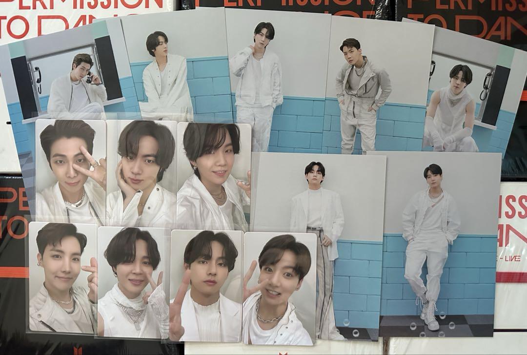 

[USED] BTS PTD ON STAGE- LIVE Trading Cards Postcards Complete