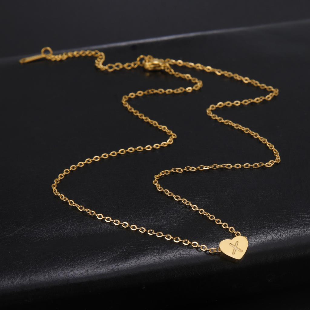 Love Heart Necklace Women Men Stainless Steel Jewelry A-Z 26 Letters Name Initials Pendant Couple Trend New Year Christmas Gifts