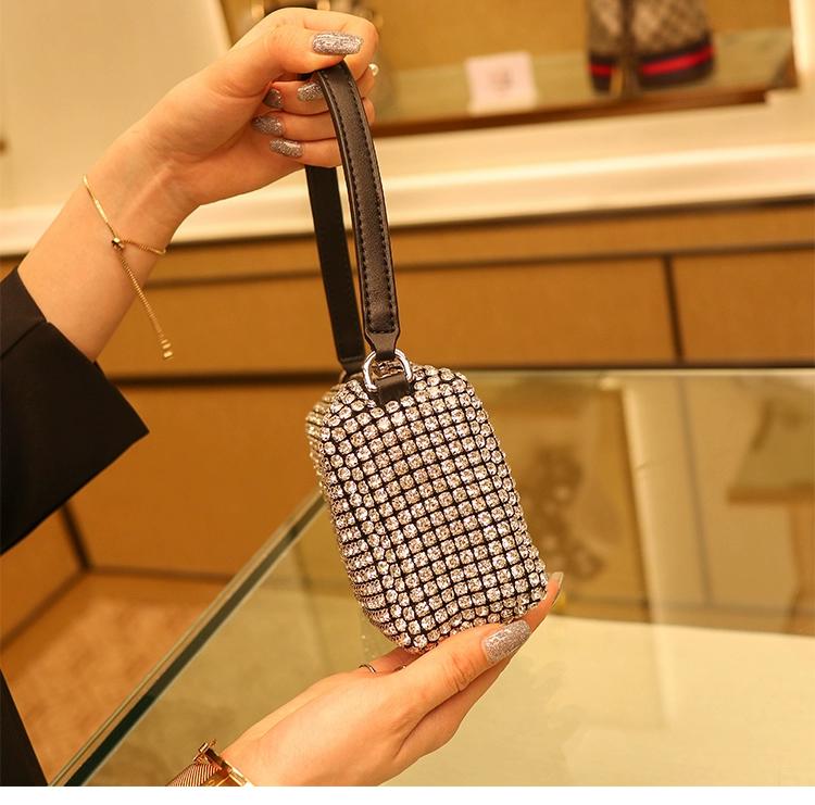 Сумка с блестящими бриллиантами — фото 15
