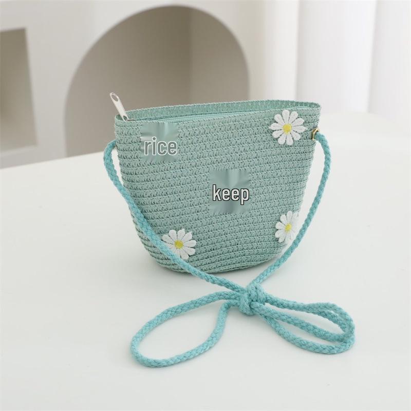 Children's Straw Woven Crossbody Bag - Small Girl's Phone and Coin Purse for Summer Outings and Seaside Trips