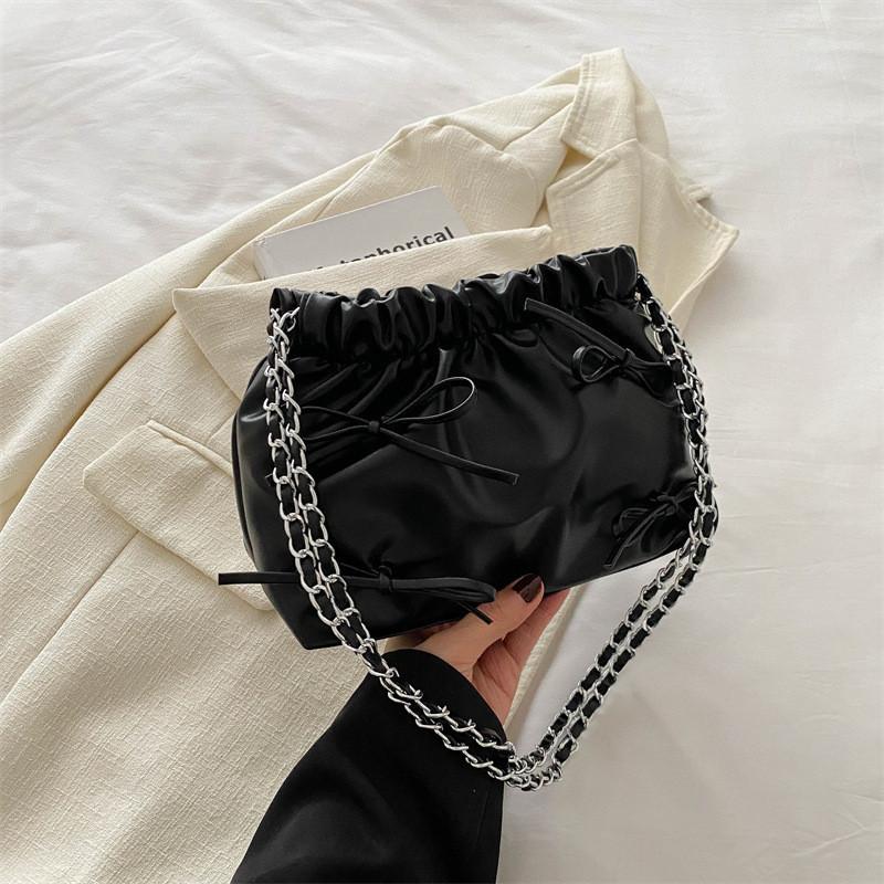 Trendy Pu Material Bucket Bag For Women With Street Fashion Style чёрный