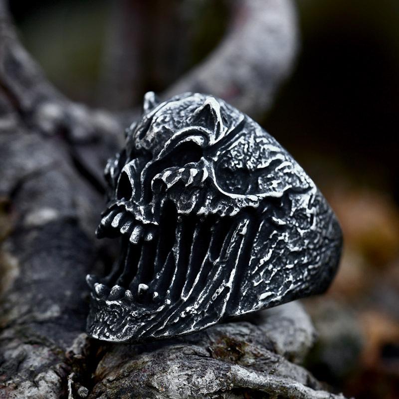 Iron Warrior Skull Punk Style Hip Hop Domineering Men's Ring