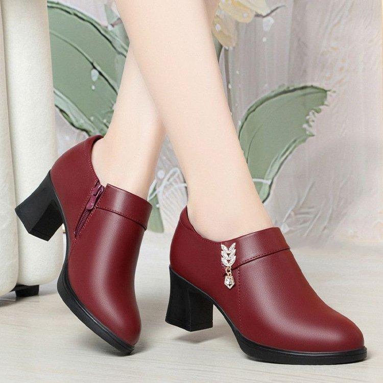 New Style Mid-heel Soft Leather Sole Women's Shoes with Thick Heels and Single Sole