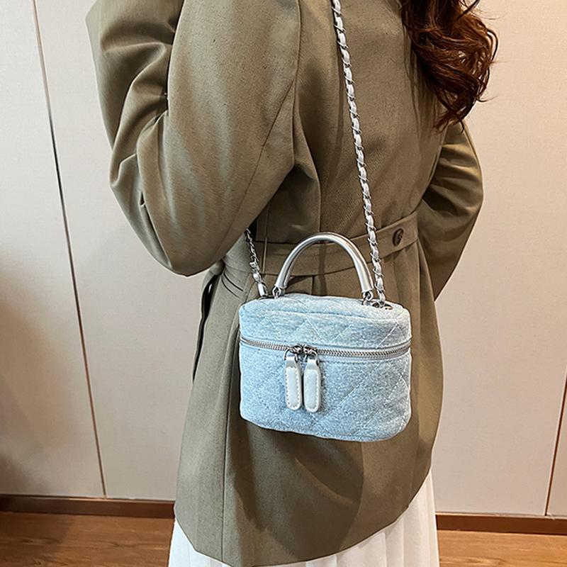 Женская квадратная сумка — фото 3