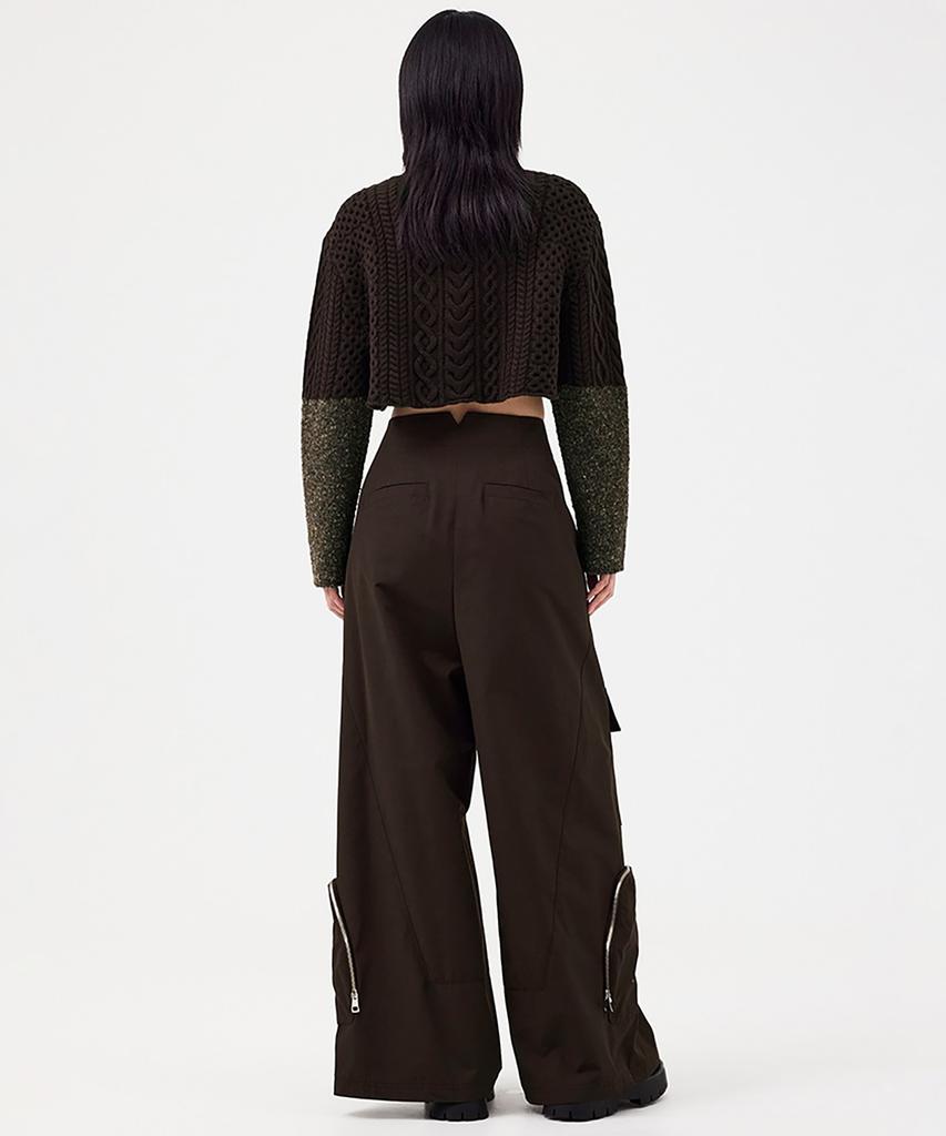 Seutyudiotomboiegseu (W) Cropped Cable Knit Pullover Brown