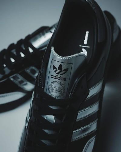 Atmos × adidas Originals Samba Tuxedo IH3364 Herrengröße