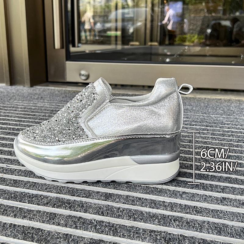 

Spring and autumn new thick-soled casual single shoes pointed inner height increase black glossy women s shoes sequined lazy shoes women 43 серебряный