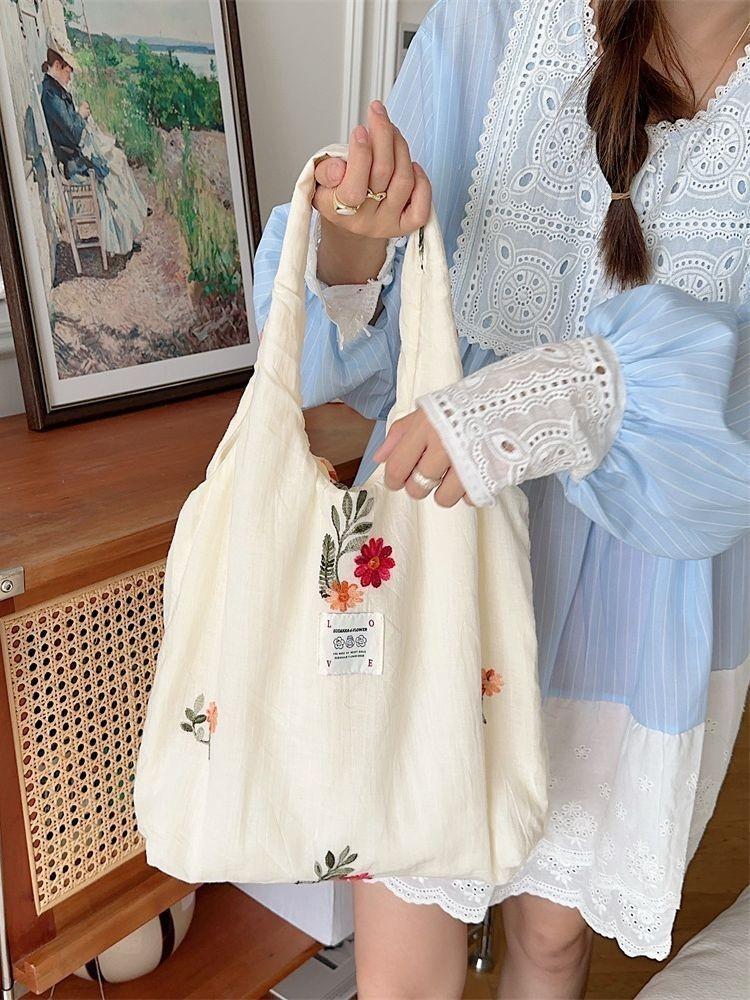 Adorable Floral Canvas Tote Bag For College Students Cute Handheld Shoulder Bag Spacious