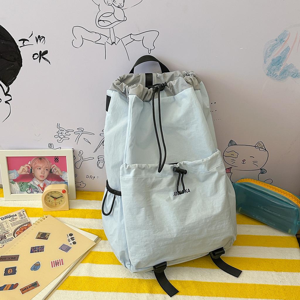 Sac d'école Sac à dos de sport Badminton Sac à dos Nouveau Couleur contrastée Haute valeur Sac de montagne Sac à dos de voyage d'extérieur Sac d'école pour étudiant