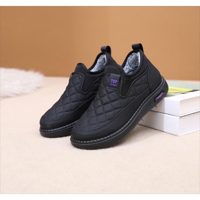 

Снежные сапоги сочетаются с водонепроницаемой, противоскользящей, износостойкой и теплой обувью на мягкой подошве. 41 фиолетовый/чёрный