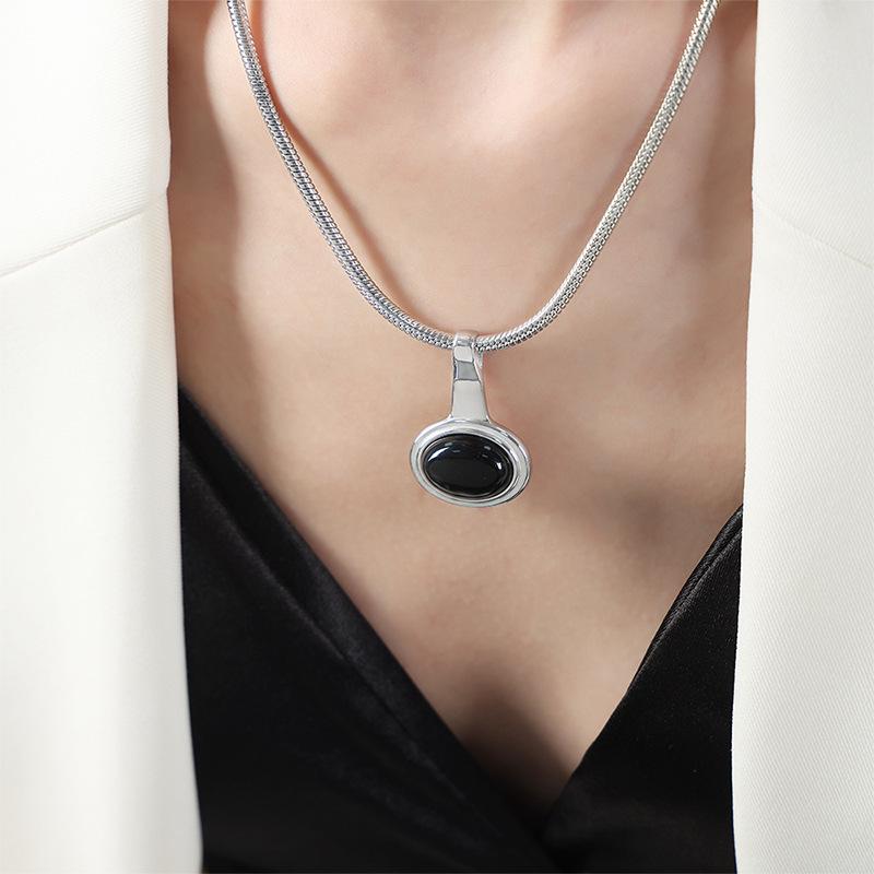 Cartilage Snake Bone Chain Pendant Necklace, 18k Gold Titanium Steel, Non-Fading Jewelry for Women