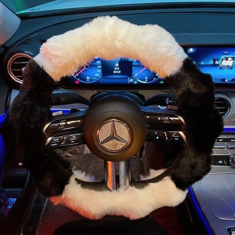 

Internet Celebrity Bee Dog Car Steering Wheel Cover Winter Cartoon Plush Warm Handlebar Cover Cute Car Accessories Decoration for Women Wavy Black and White