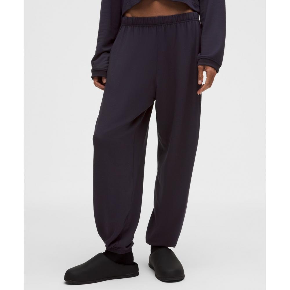 Lululemon Becalm Oversized Mid Rise Pant Nightmoth