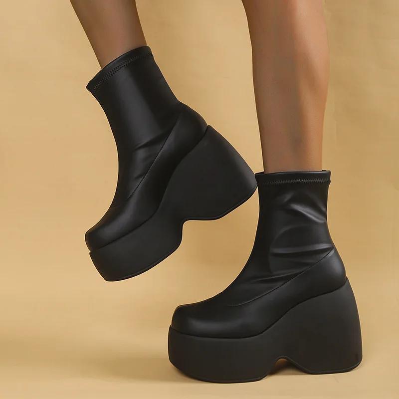 2025 New Gothic Style Sexy Elegant Chunky Platform Women Ankle Boots Big Size 43 Walking Comfy Woman Shoes Platform Shoes boots