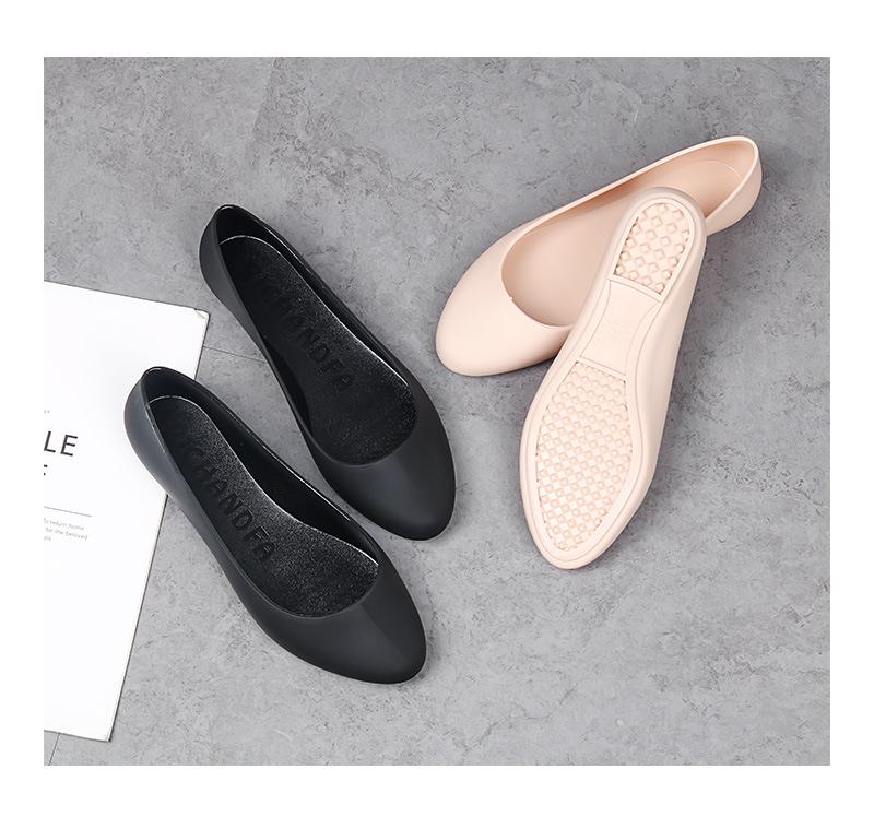 Women's Summer Jelly Flat Sandals - Trendy, Backless, Round Toe, Candy Colors