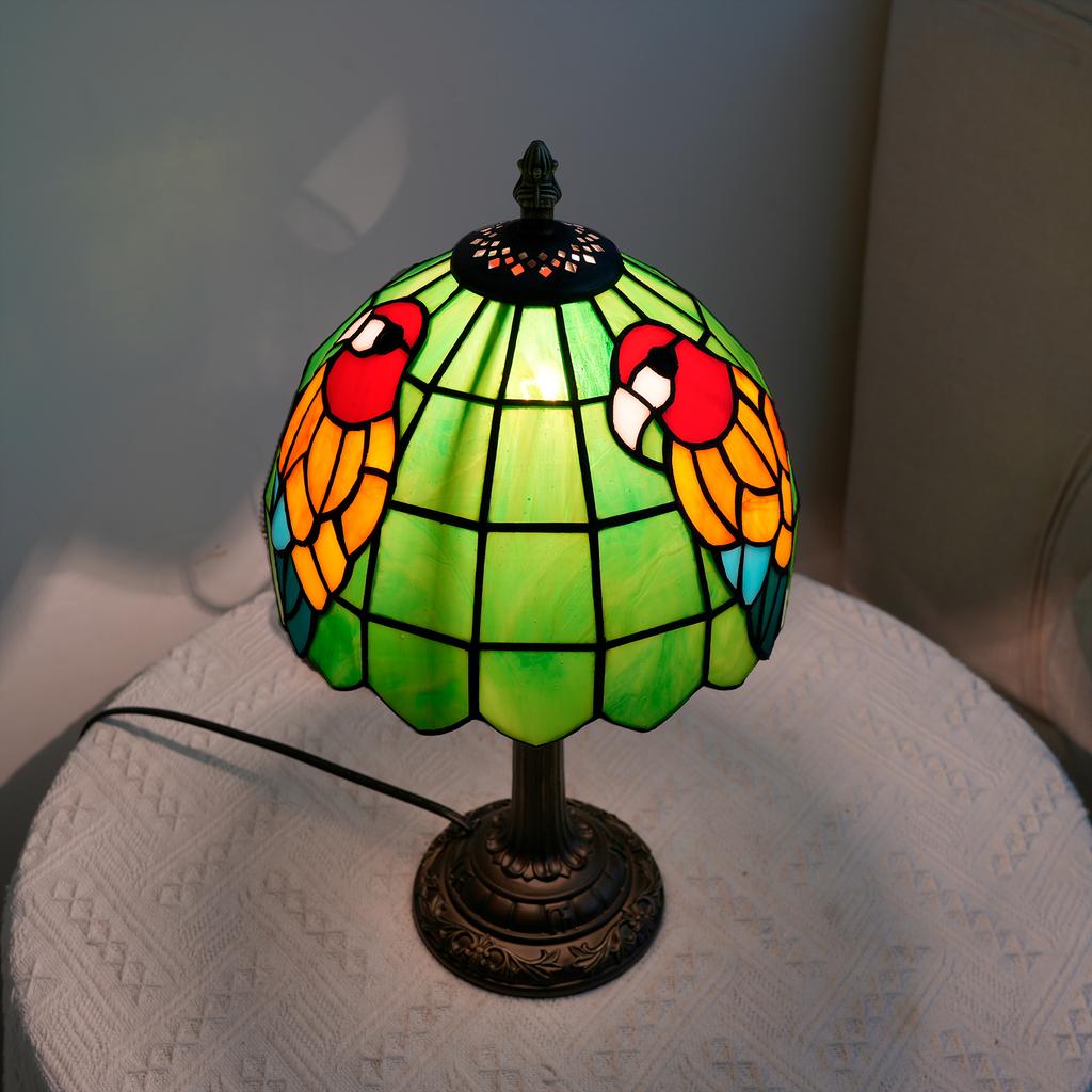 Green Bird Style Parrot Lamp Stained Glass Lamp 8 Inch Stained Glass Table Lamp for Home Office Decoration