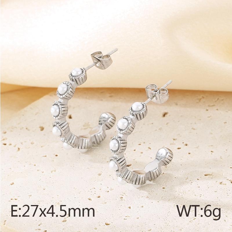 18K Gold U-Shaped Shell Pearl Stainless Steel Stud Earrings with Textured Design