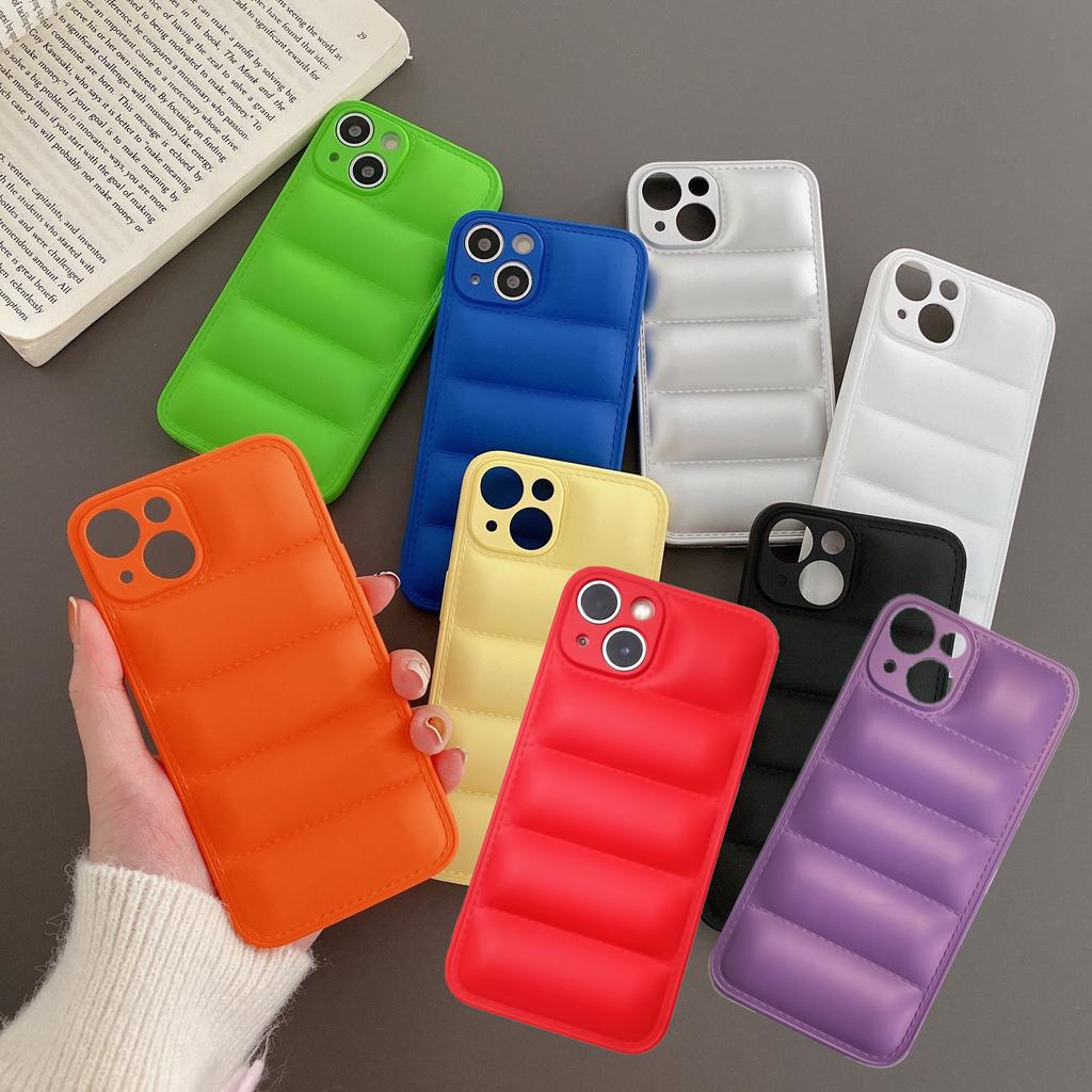 Applicable To IPhone16Pro European and American Down Jacket Mobile Phone Case Apple 14 Skin Wavy Pattern Soft Protective Cover