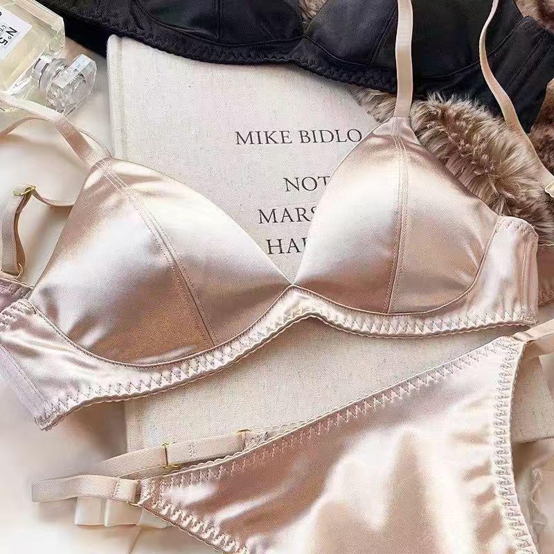 European and American French Satin Triangle Cup Bra and T-Pants Set - Sexy, Wireless, Comfortable