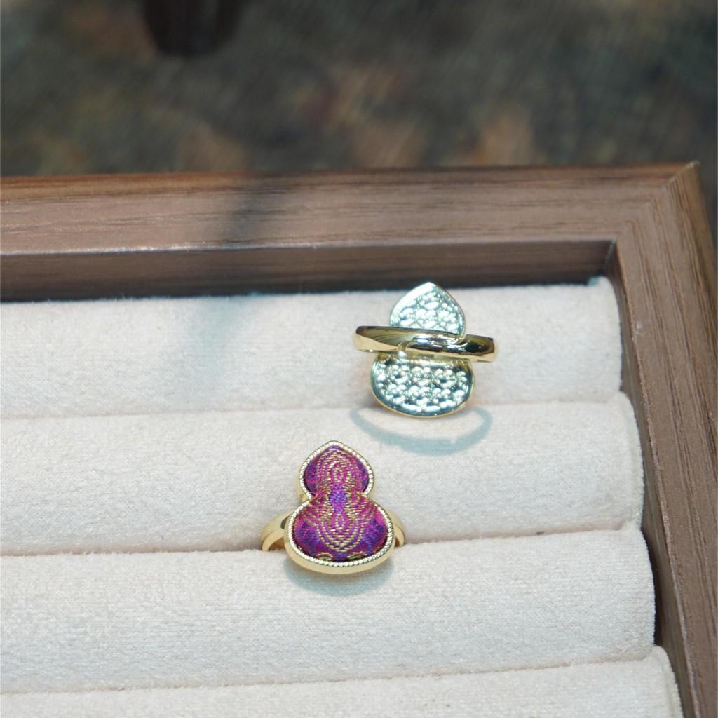 Zinc Alloy Fabric Ring: Jiukai Song Brocade Ding Sheng Pattern, Handmade