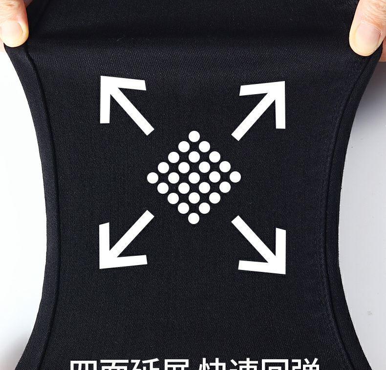 Dámské letní zeštíhlující černé džíny cigaretového střihu s vysokým pasem a rovnými nohavicemi