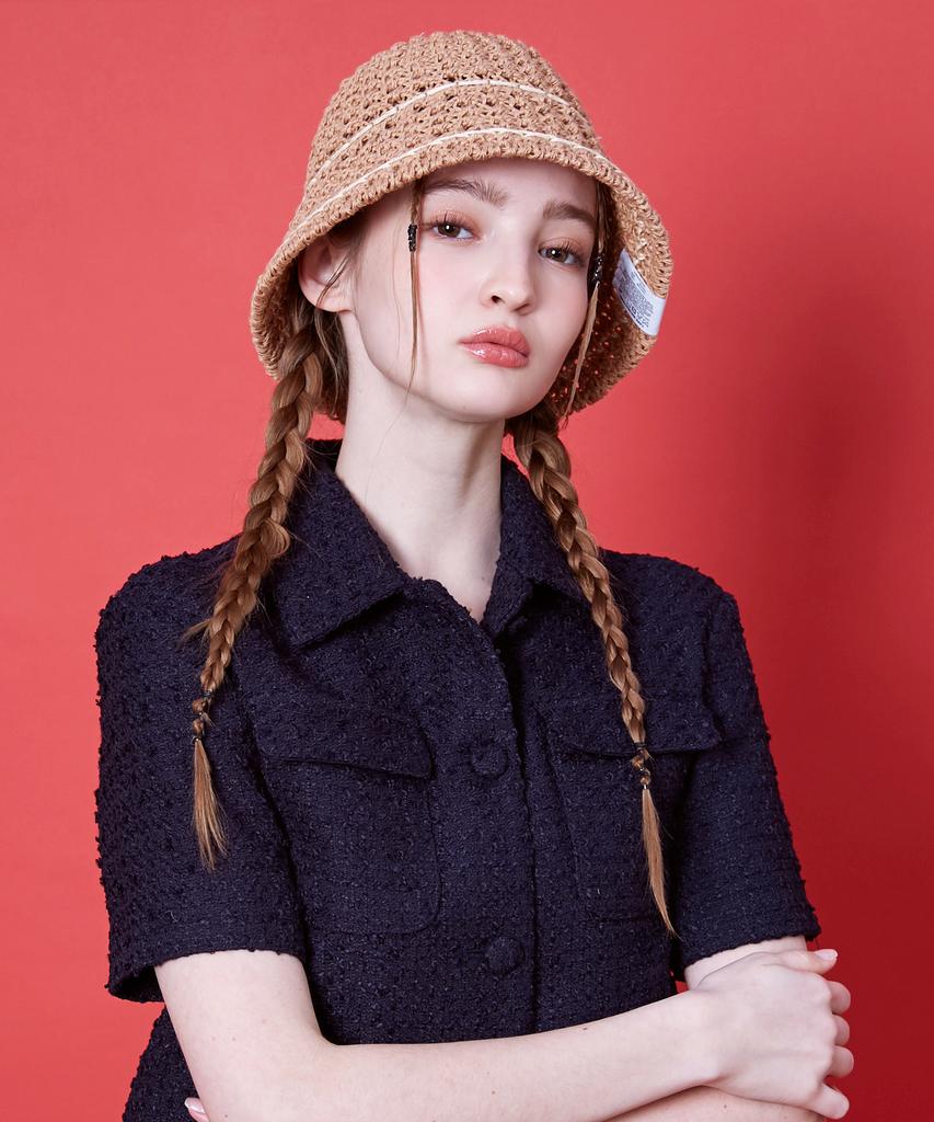 Seullipiseullib Line Minimal Brown Bucket Hat