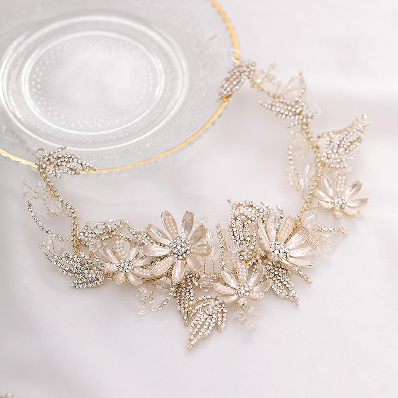 Trendy Wedding Tiara Baroque Crystal Flower Leaf Headdress Gold Rhinestone Headband Bridal Hair Jewelry Ms Wedding Accessories