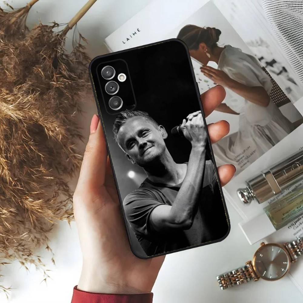 

Band K-Keane Rock Phone Case For Samsung S24,23,22,30,21,10,9,Ultra,Plus,Lite,FE,5G Black Soft Case Samsung S21 s305G