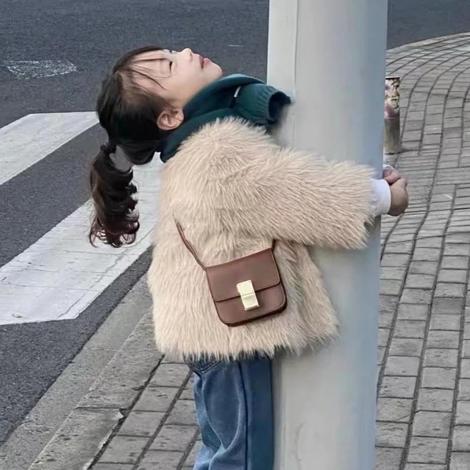 Autumn Winter Children's Fur Coat Girls Versatile Baby Solid Color Round Neck Fur Top Round Collar