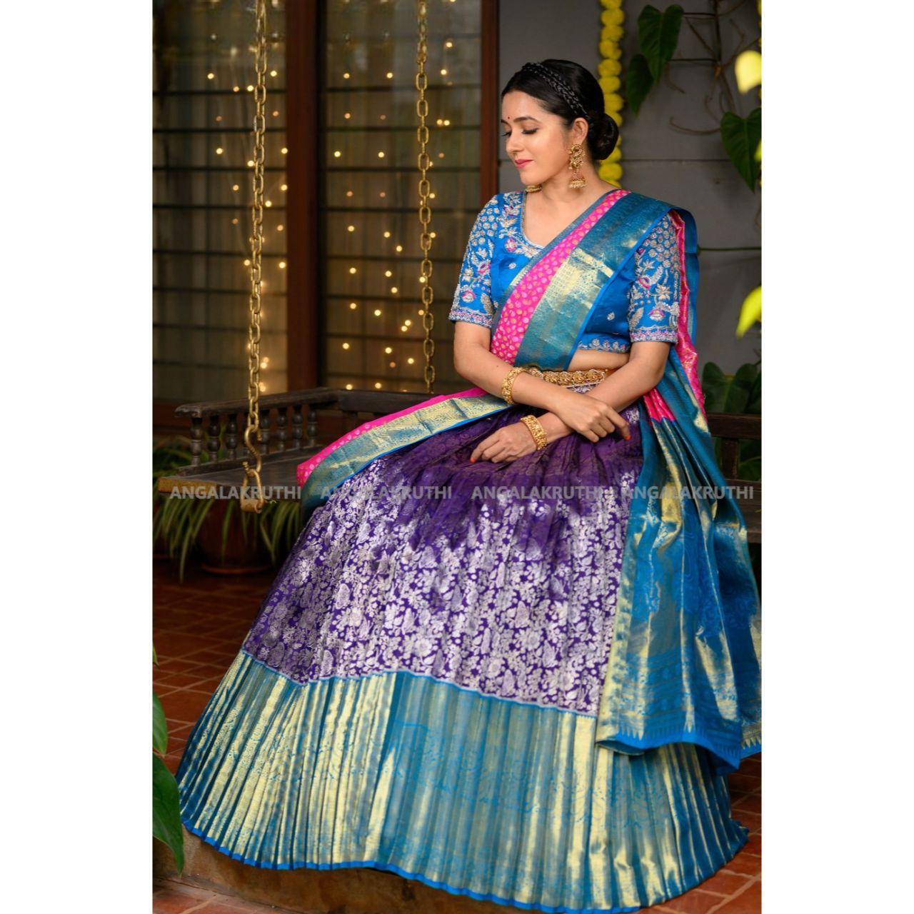 

НОВАЯ привлекательная и красивая одежда для вечеринок Silk Lehenga choli