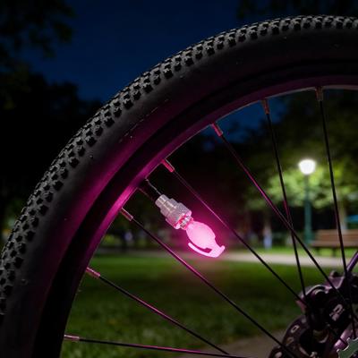 2/4 vnt. Dviračio padangos vožtuvo švieselė Išmanusis jutiklis LED Dviračio rato lempa Nakties važiavimas Spalvinga Road Mountain Bike Vožtuvo dekoravimo lempa Dviračių priedai