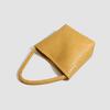 Today'S Popular Woven Bucket Bags, Fashionable Versatile Messenger Bags, Niche Versatile Shoulder Messenger Bags