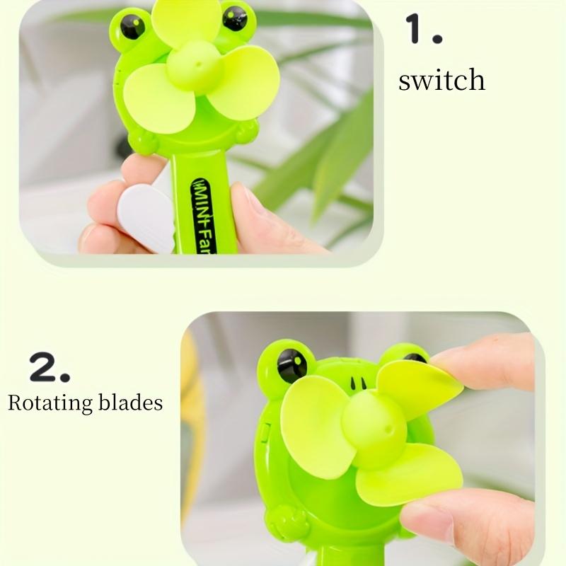8pcs Mini Cartoon Frog Shaped Portable Handheld Fan Gift Set,Adult Party Birthday Gifts,Pinata Filler,Suitable for Summer Parties,Group Dining Scenes