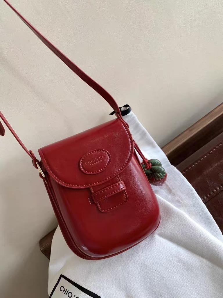 Nanfeng Versatile Trendy Strawberry Mobile Phone Bag Girl 2025 New Trendy Girl Super Hot Exquisite Red Crossbody Bag Girl