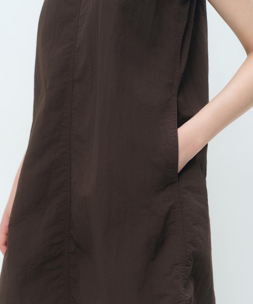 Musinsa Standard Woman Women'S Nylon Mini Dress [Dark Brown]