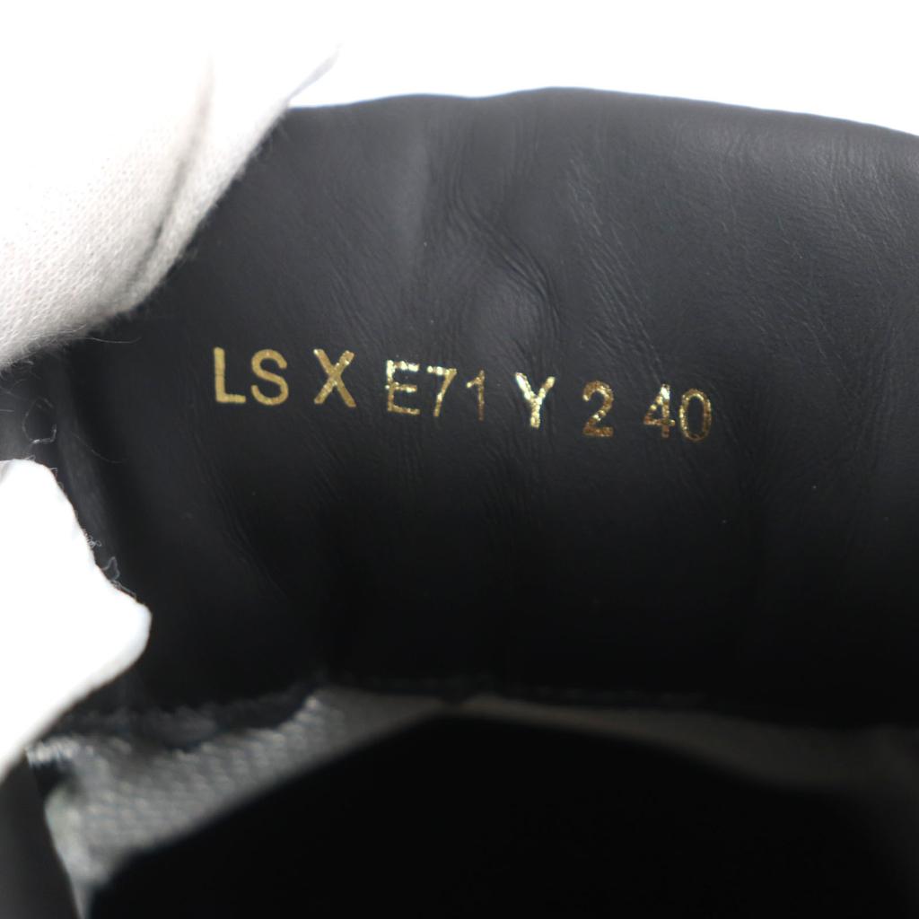 Pristine Valentino Garavani sneakers One Stud Purple white leather mens 40 XY2S0E71 Used