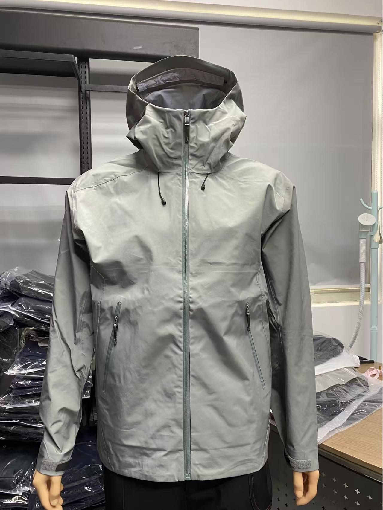 

Лёгкая водонепроницаемая ветровка из жёсткого материала - Унисекс куртка для альпинизма на весну/осень S