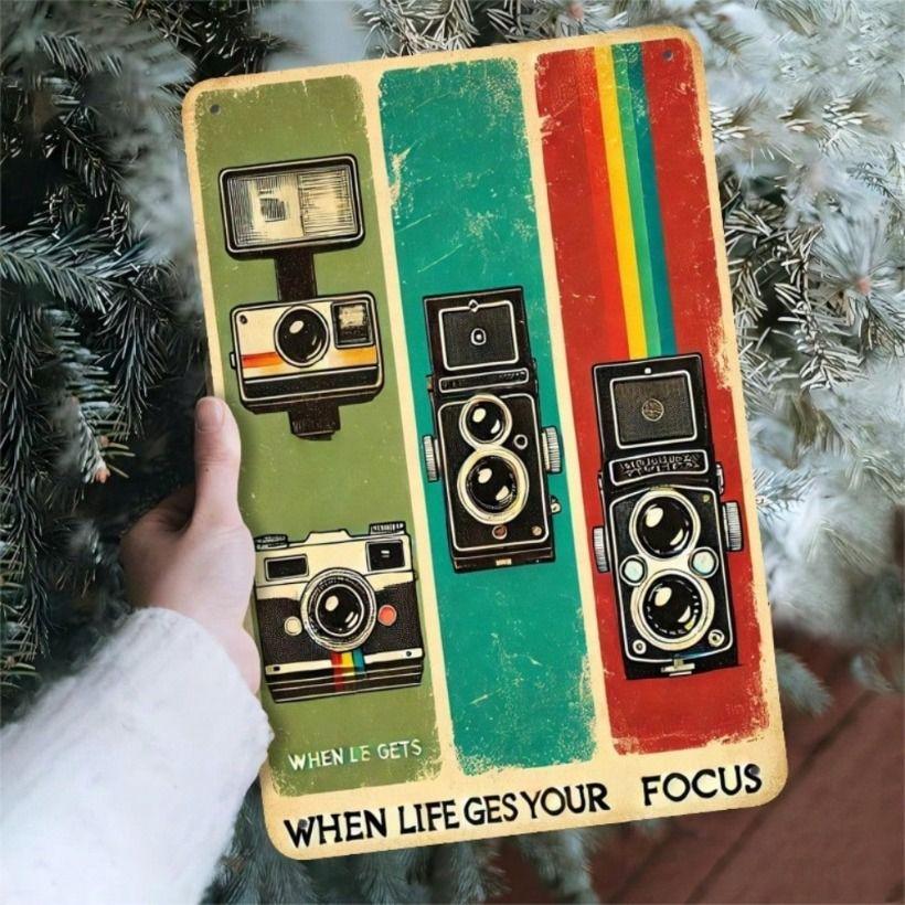 

Metal Poster Retro Camera Wall Art 7.8x11.8 inch Vintage Bar Decoration Tin Sign