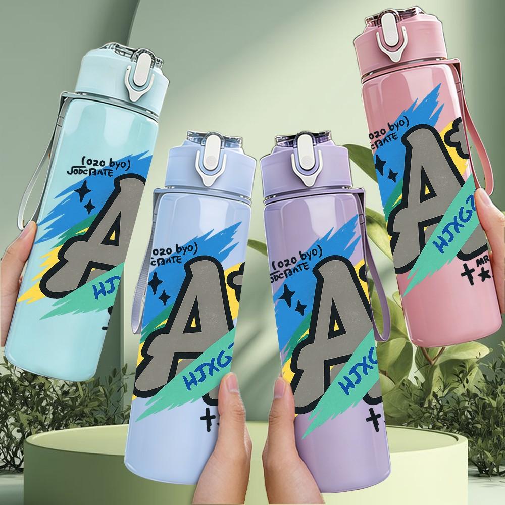 1PC Excellent Grade A School Art 750ml Color Plastic Sports Water Bottle Leakproof Flip Straw Lid Suitable for Sports Office Home Use