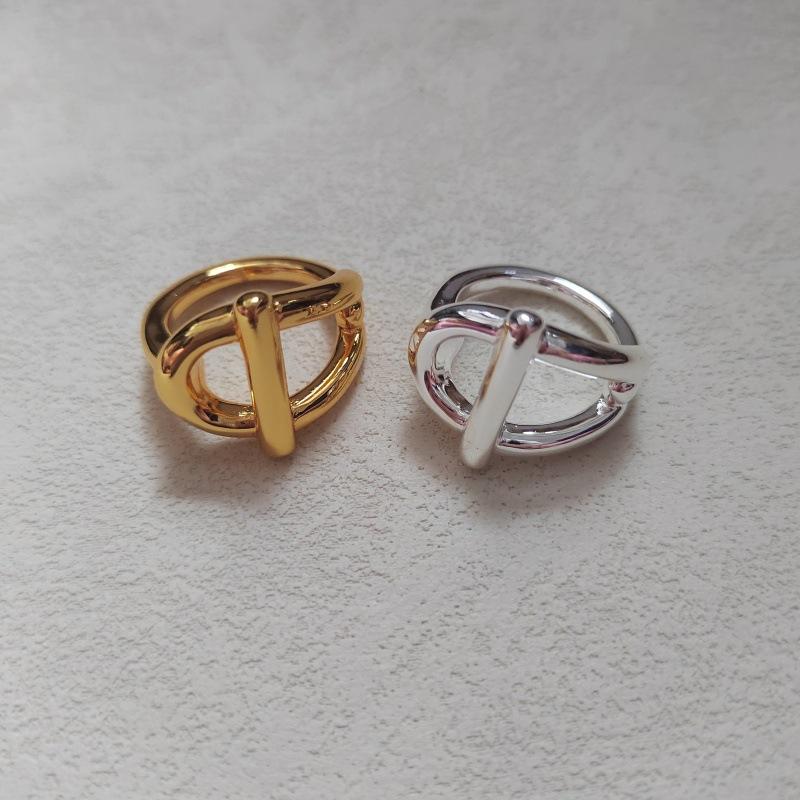 2026 New European Style Popular Niche Design Horseshoe Buckle Ring, Suitable for Couple Jewelry Gifts
