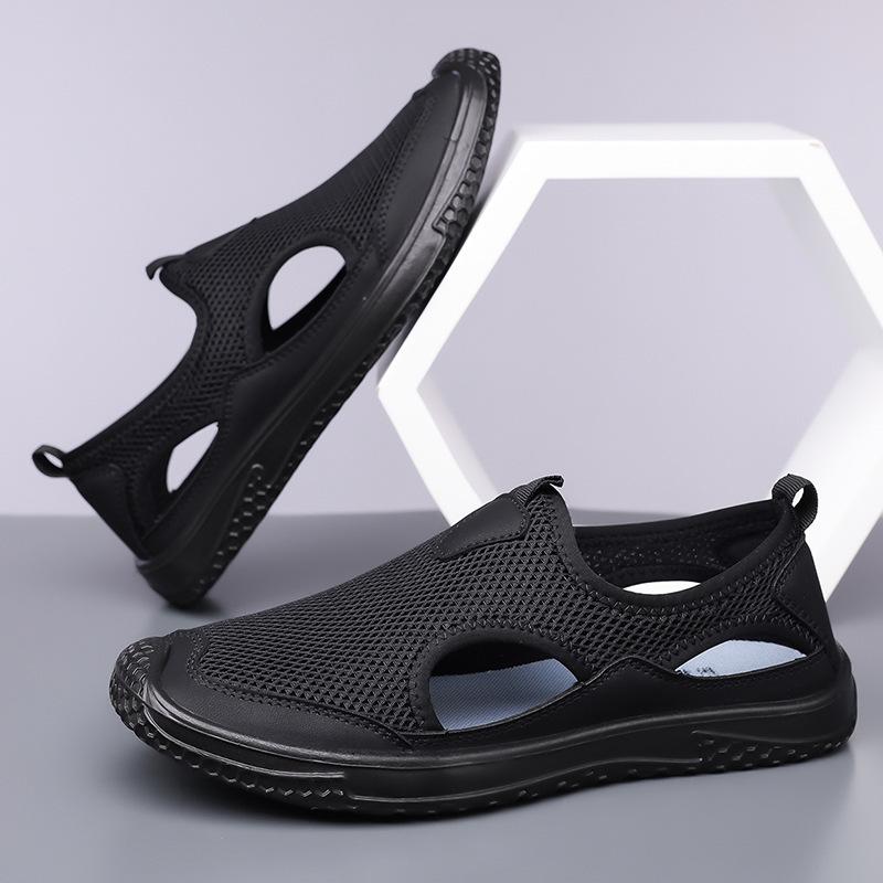 E-commerce summer new breathable mesh shoes men's mesh hollow sandals soft sole men's shoes hole shoes