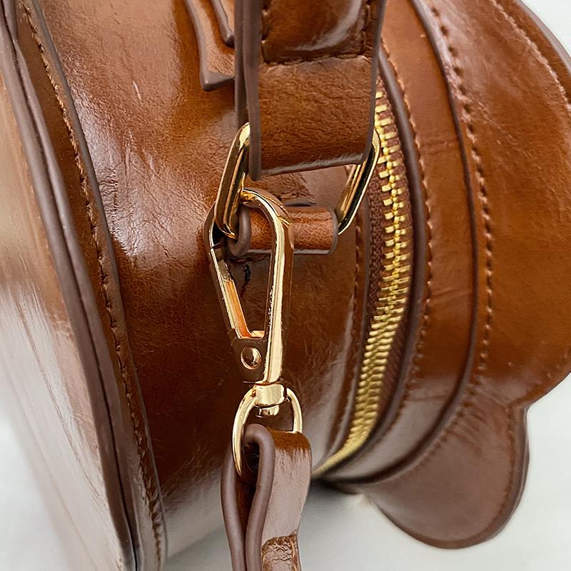 Women's bag fashion personality clock messenger bag European and American creative clock shape three-dimensional portable shoulder bag