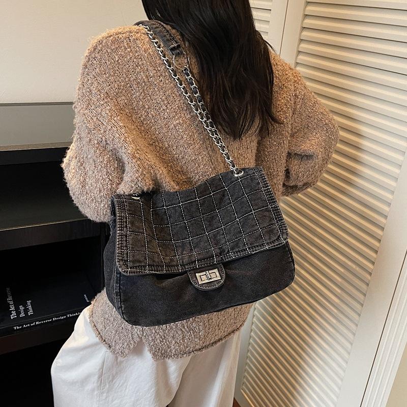 Vintage Denim Shoulder Bag Women's Large Capacity Chain Crossbody Bag