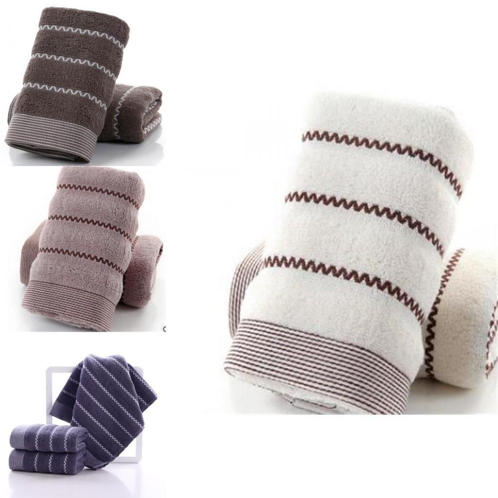 Ultra Soft And Absorbent Washcloths For Home Use Featuring A Timeless Design In Cotton