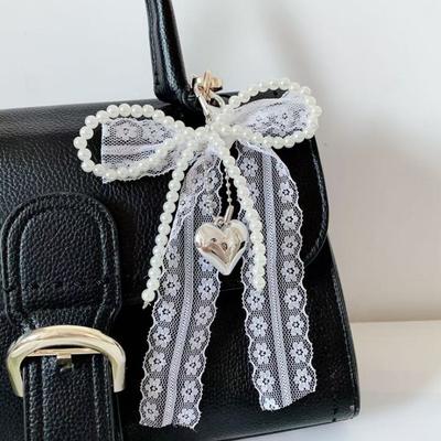 Krabičky na mince, svorky, přívěsky – Přívěsky