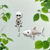 Veggskjelettstatue Fiske Menneskeskjelettfigur med Hai Gotisk Resin Veggdekor Fisker Skjelett for Halloweenfester