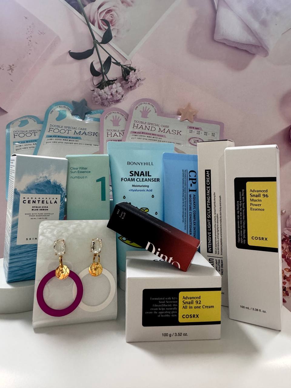 

KBeautyBox – Премиальный корейский набор красоты | Уход за кожей, Уход за волосами, Макияж и Аксессуары | Корейская косметика, KBeauty