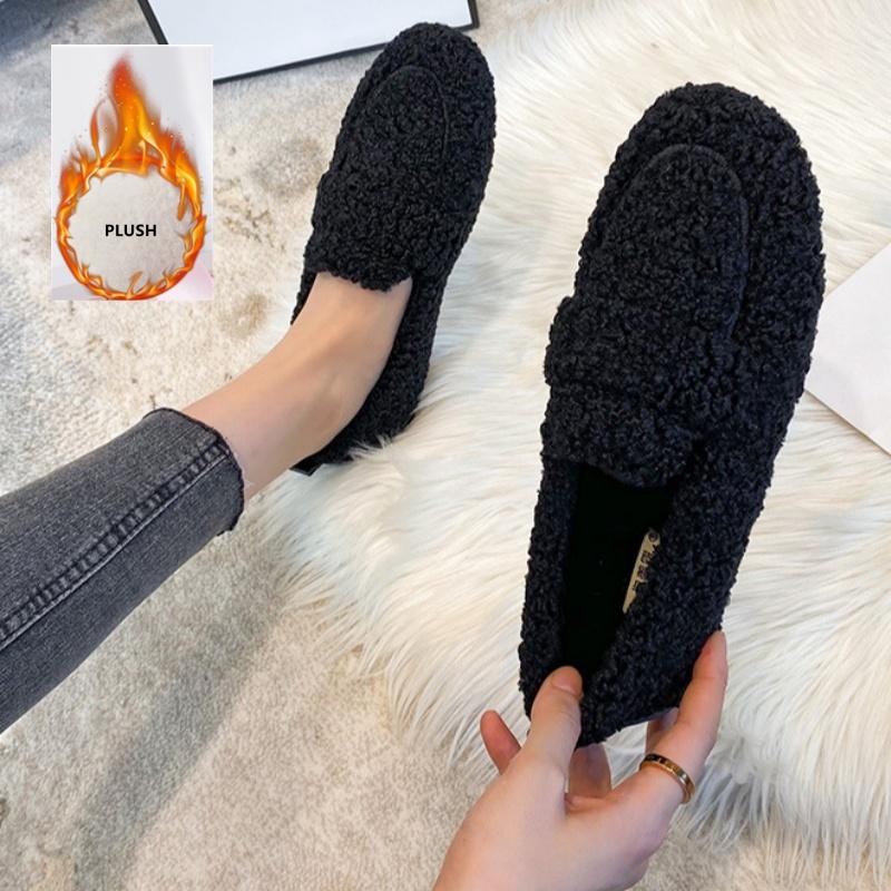 Fashion 2025 Winter New Lady Flat Outside Wearing Warm Cotton Shoes Comfy Velvet Lazy Loafers Thick Soled Big Size Shoes Mujer Zapatos