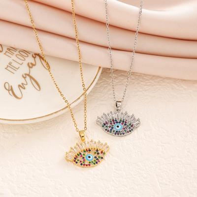 Collier porte-bonheur œil du diable pour clavicule